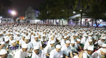 Penuh Khidmat, 1200 Warga Binaan Rutan I Medan Peringati Maulid Nabi Bersama Para Habaib